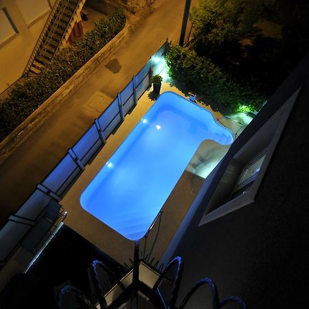 Apartments & Rooms Villa Maslina Trogir Buitenkant foto