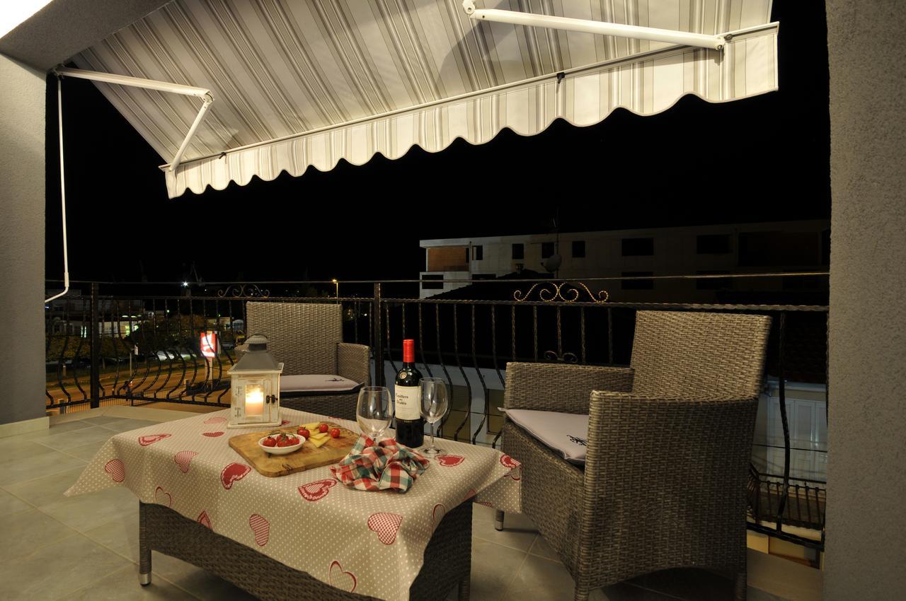 Apartments & Rooms Villa Maslina Trogir Buitenkant foto