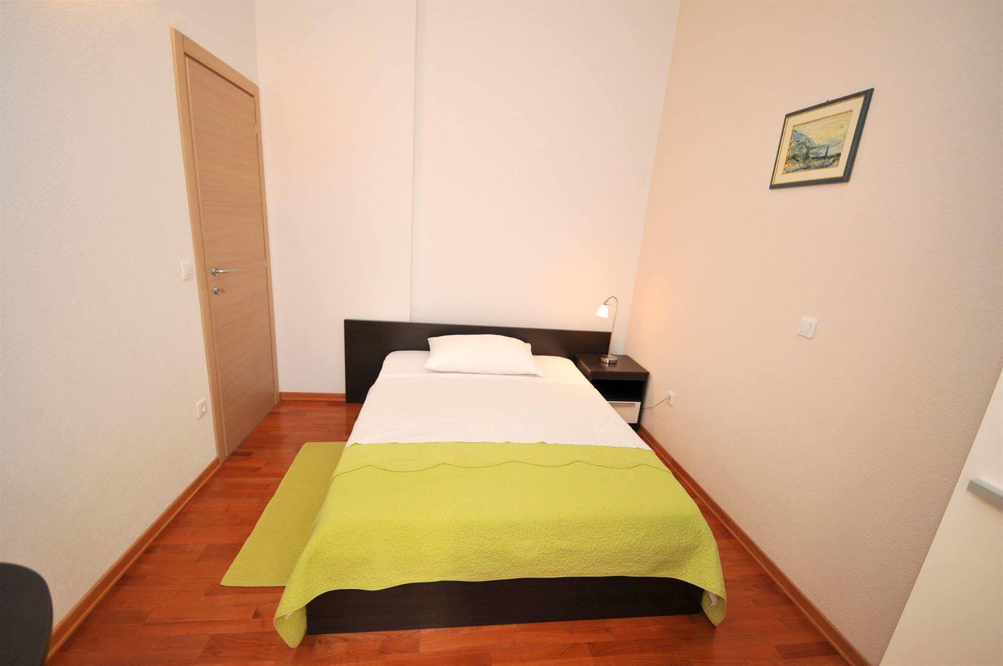 Apartments & Rooms Villa Maslina Trogir Buitenkant foto
